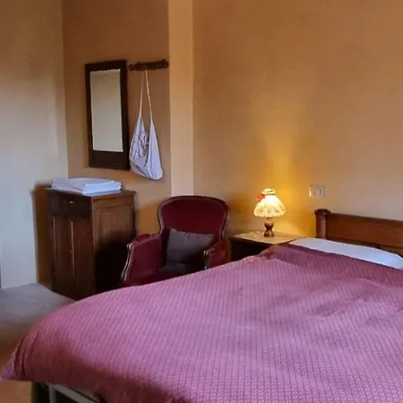 Borgo Cardaneto * Montone (Umbria)