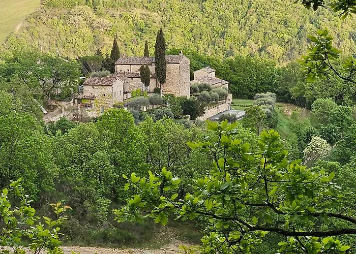 Borgo Cardaneto Bed and Breakfast